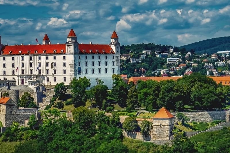 Apply Slovakia visa from Dubai