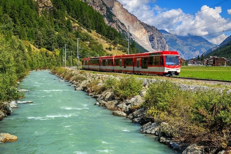 Apply Switzerland visa from Dubai